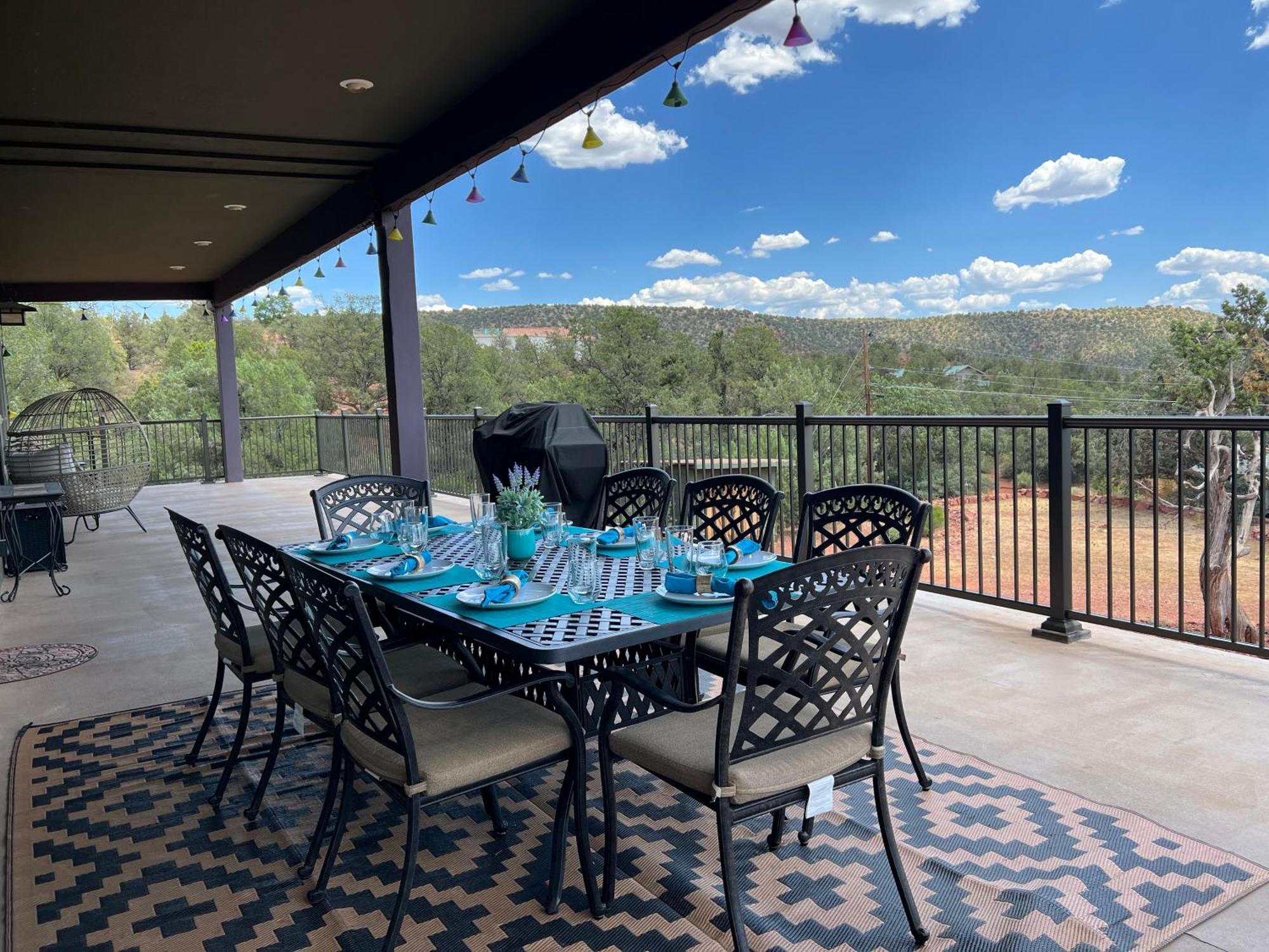Close To Fresh Creek! Sleeps 12 ~ Amazing Views W/Serene Open Space ~ Hot Tub + Game Room ~ Trails Outside Sedona Exterior foto